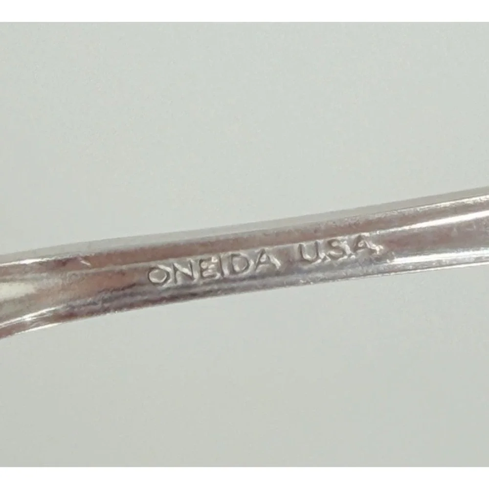 Oneida USA Gala Impulse Salad Forks Set of 6 Stainless Flatware 6 1/4